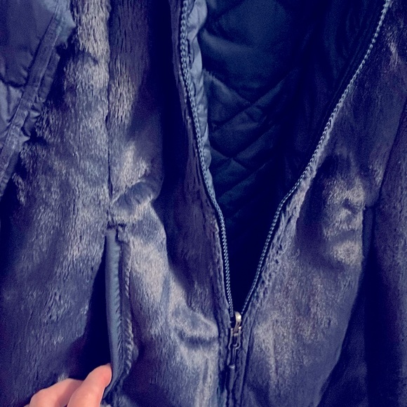 The North Face Women’s Mossbud Insulated Reversible Coat. Size XS - Picture 12 of 16